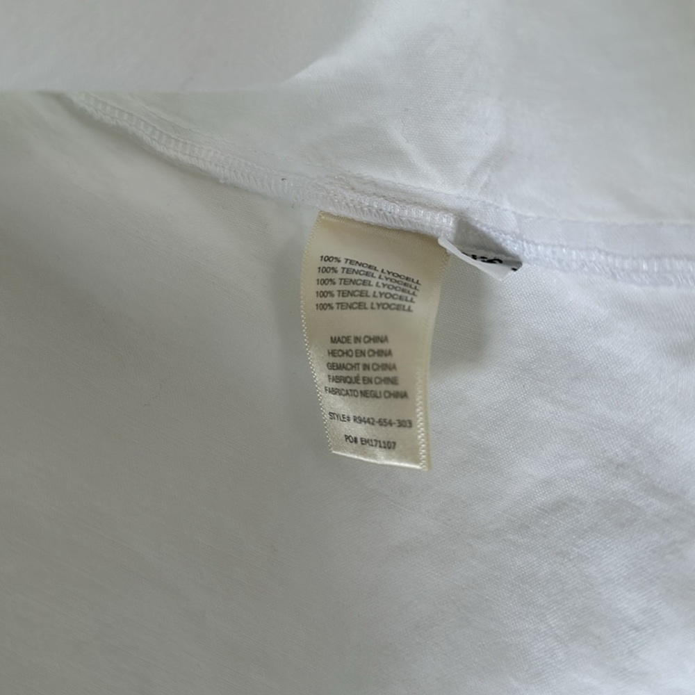 Cloth and Stone White Button Top XS - Picture 5 of 6